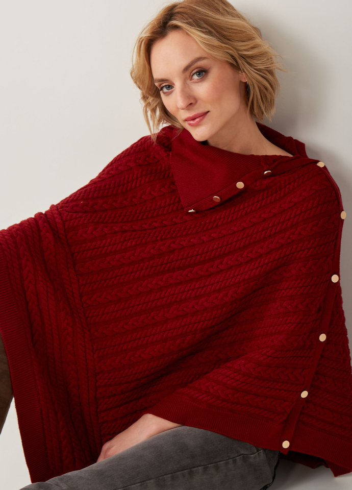 GIFTCRAFT # PONCHO A BOUTON - - GIFTCRAFT LTD