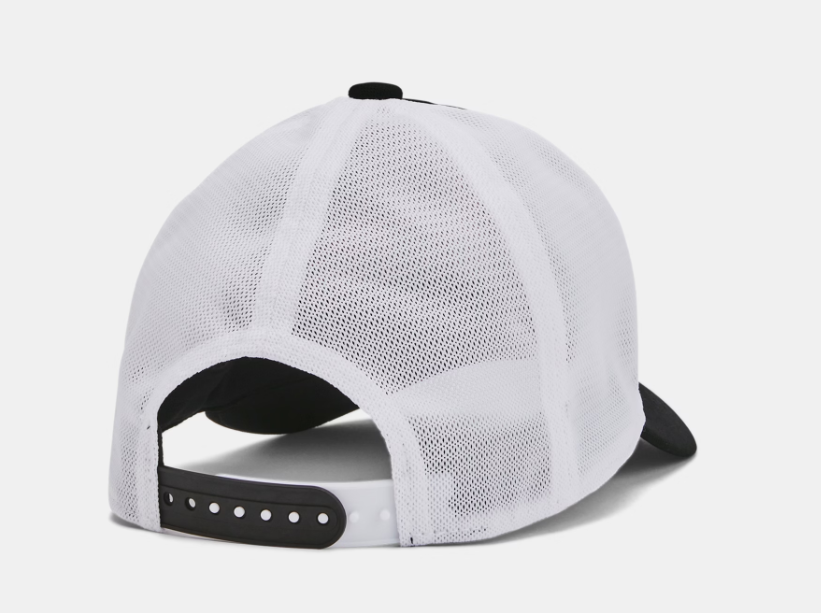 UNDER ARMOUR # BLITZING TRUCKER