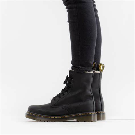 DR MARTENS # 1460 SERANA NOIR DOUBLÉ