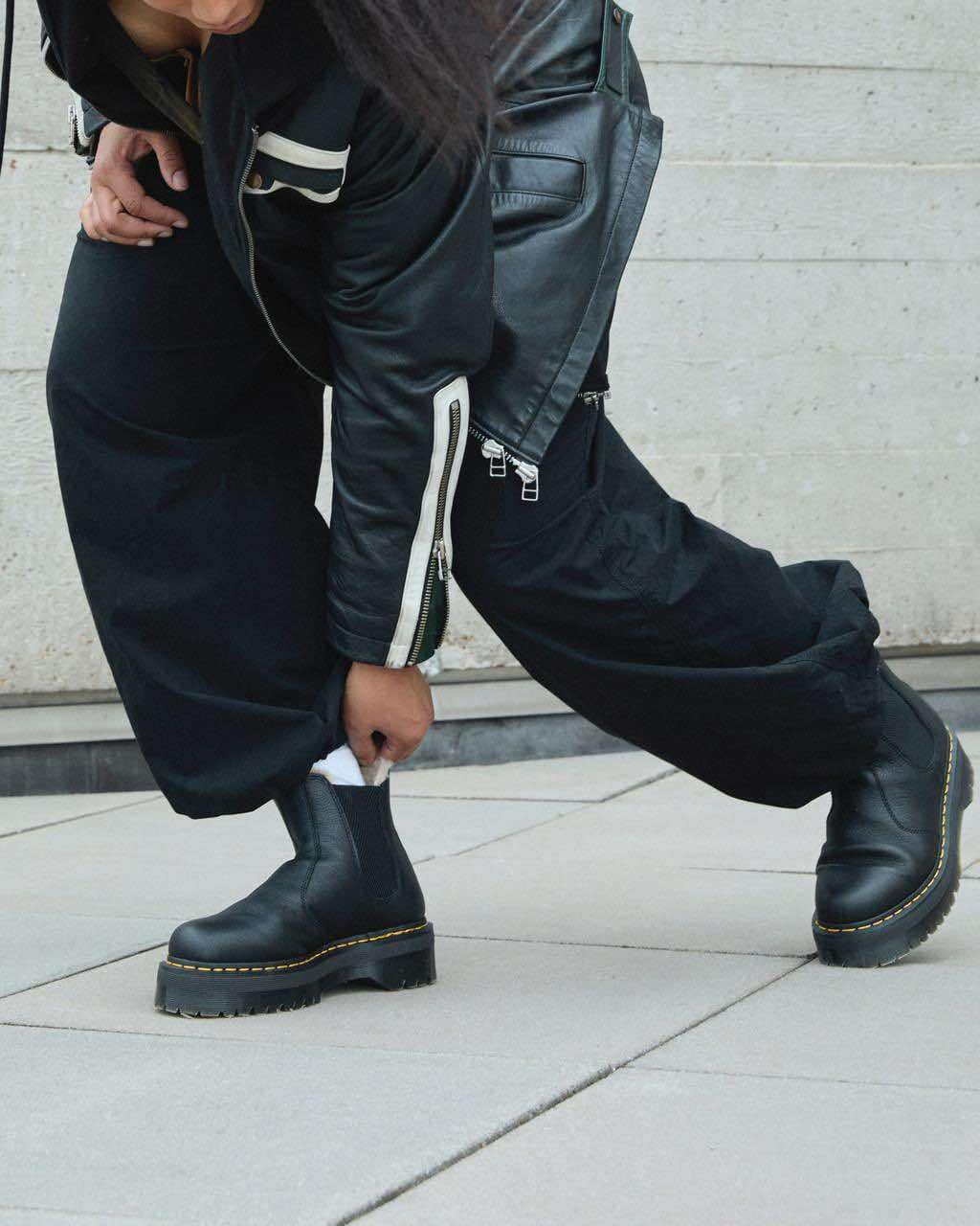 DR MARTENS # 2976 QUAD FL BLACK