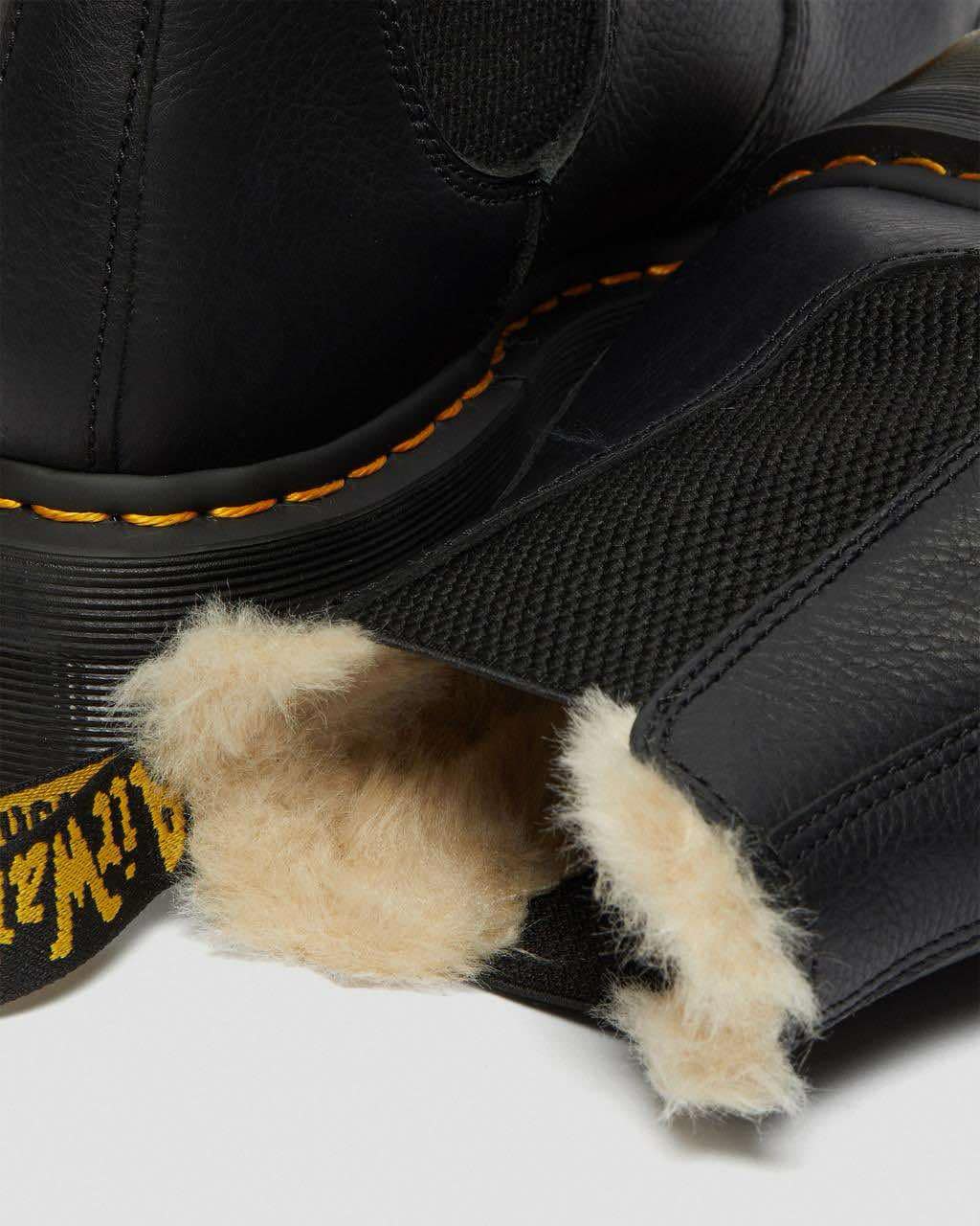 DR MARTENS # 2976 QUAD FL BLACK