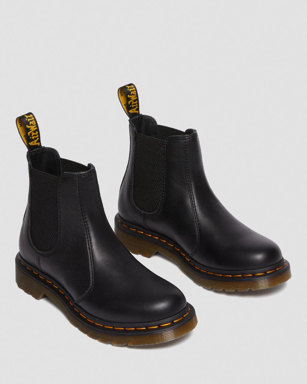 DR MARTENS # 2976 VIRGINIA NOIR