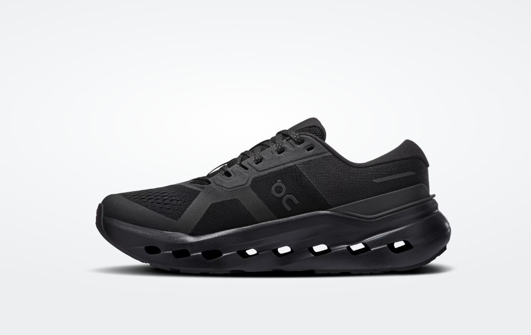 ON # CLOUDRUNNER 3 NOIR/NOIR
