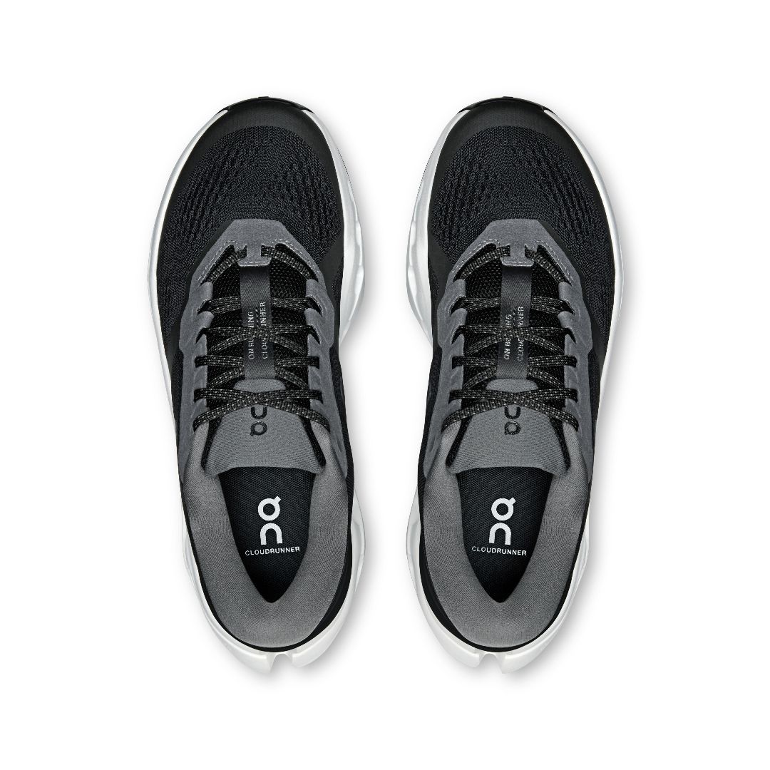 ON #CLOUDRUNNER 3 BLACK/IVORY