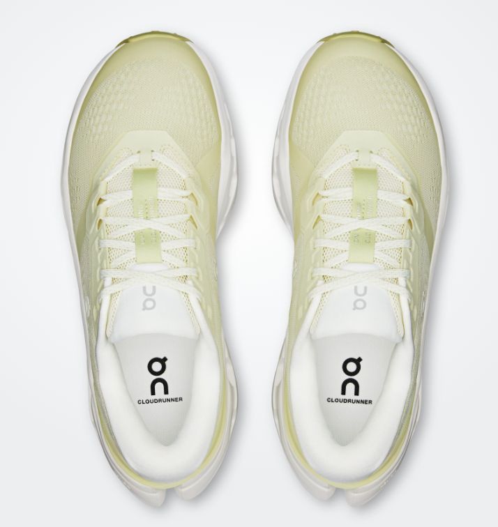 ON # CLOUDRUNNER 3 SEEDLING/IVORY LIME