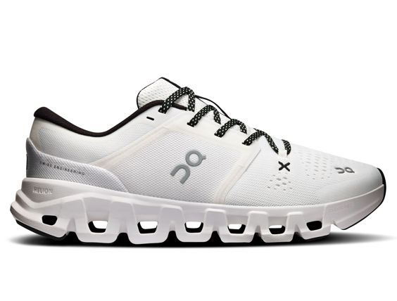 ON # CLOUD X 5 WHITE/BLACK
