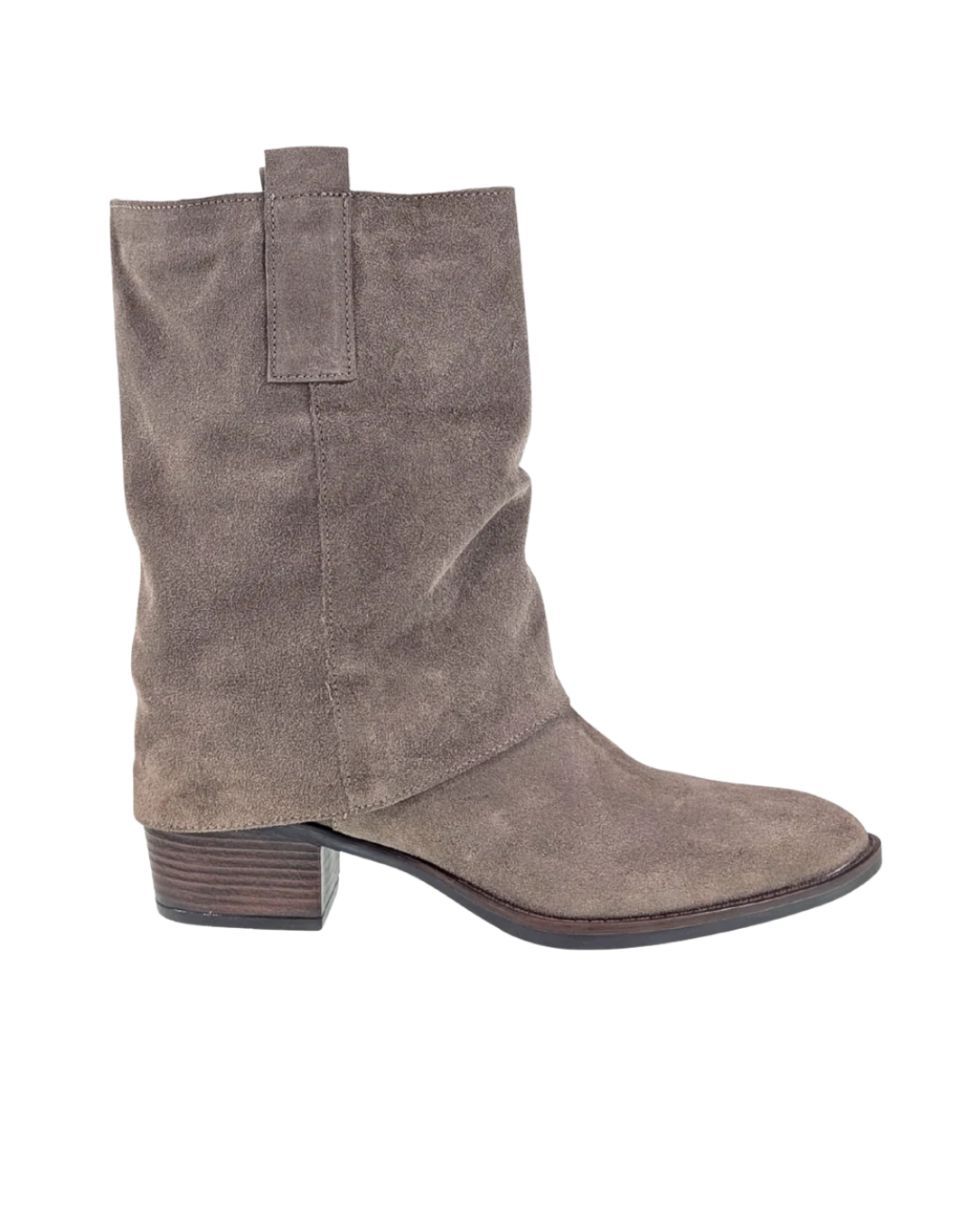 ATELIER # BETSY TAUPE SUEDE