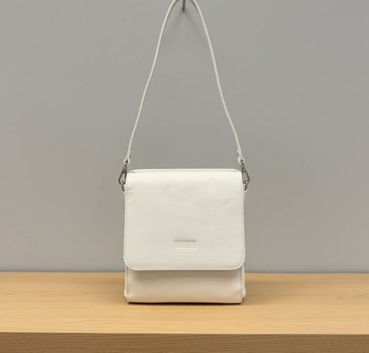 CRIALE # 33169 CUIRS