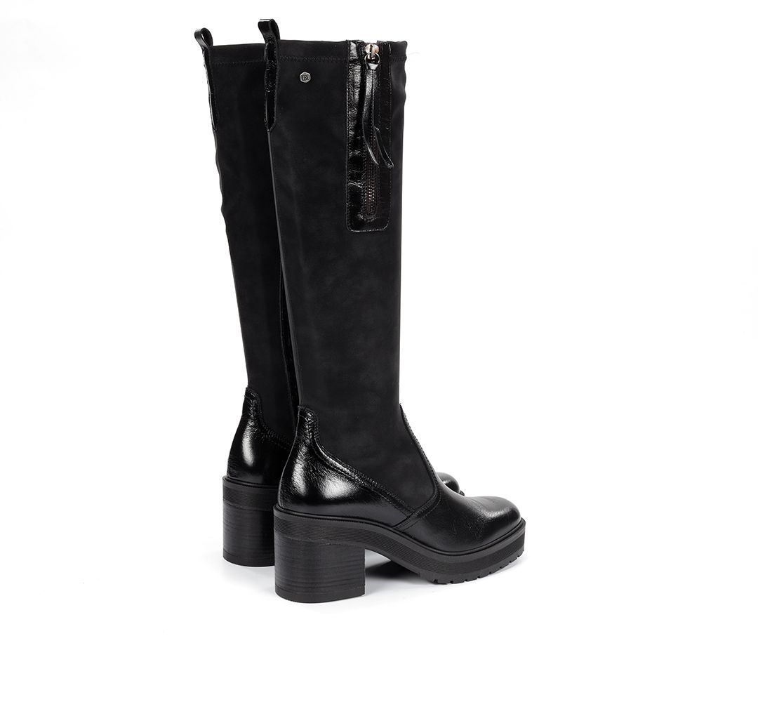 DORKING # SARAH NOIR
