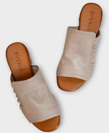 EVERLY # GIA-07 GREIGE