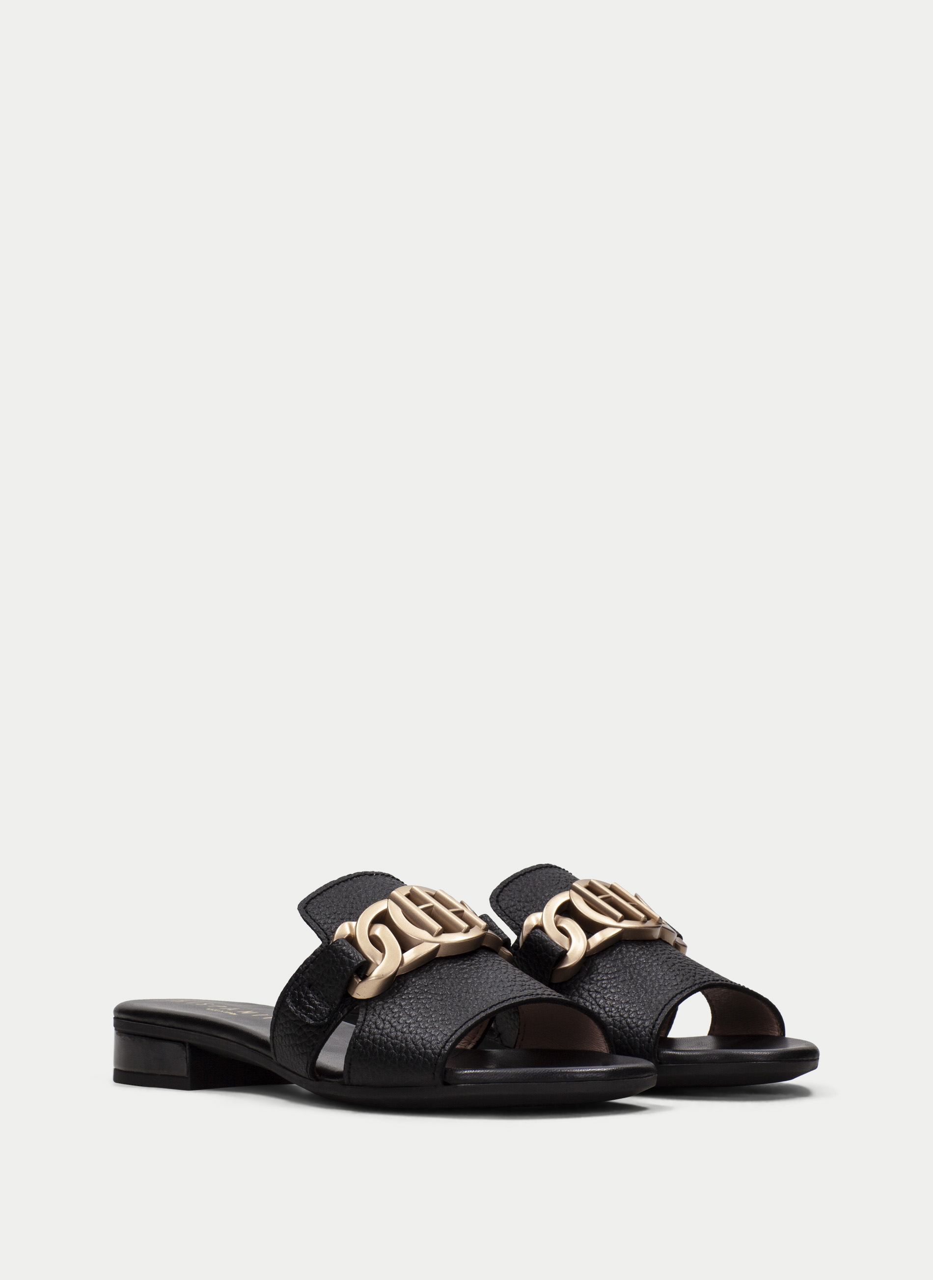 HISPANITAS # LENA NOIR