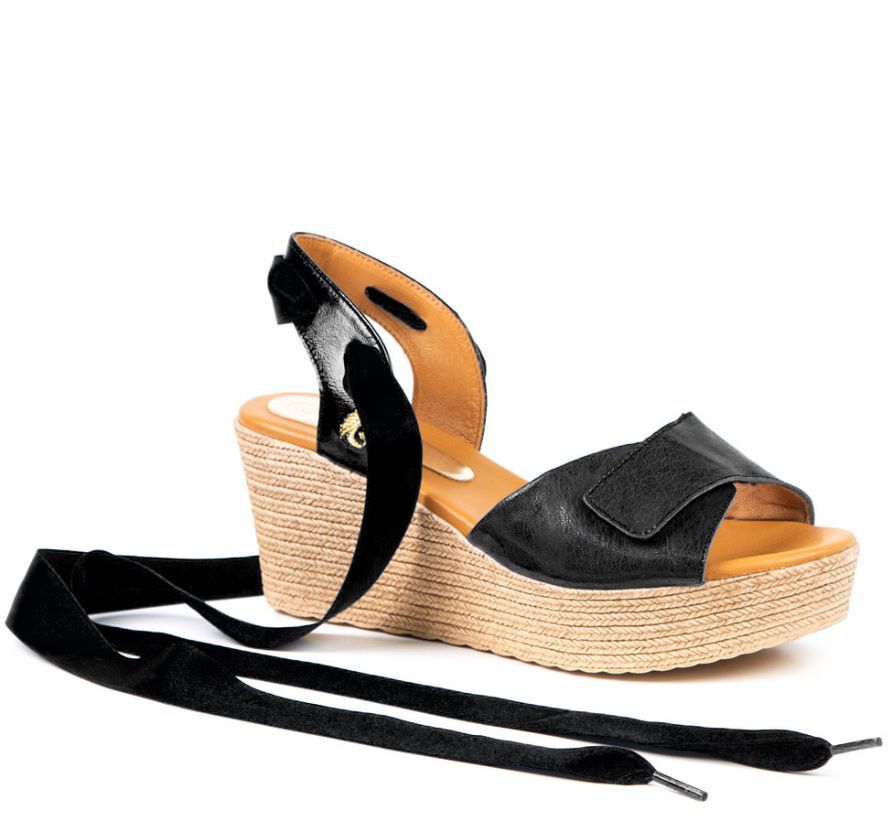 GLAMILLE # LAURENN NOIR