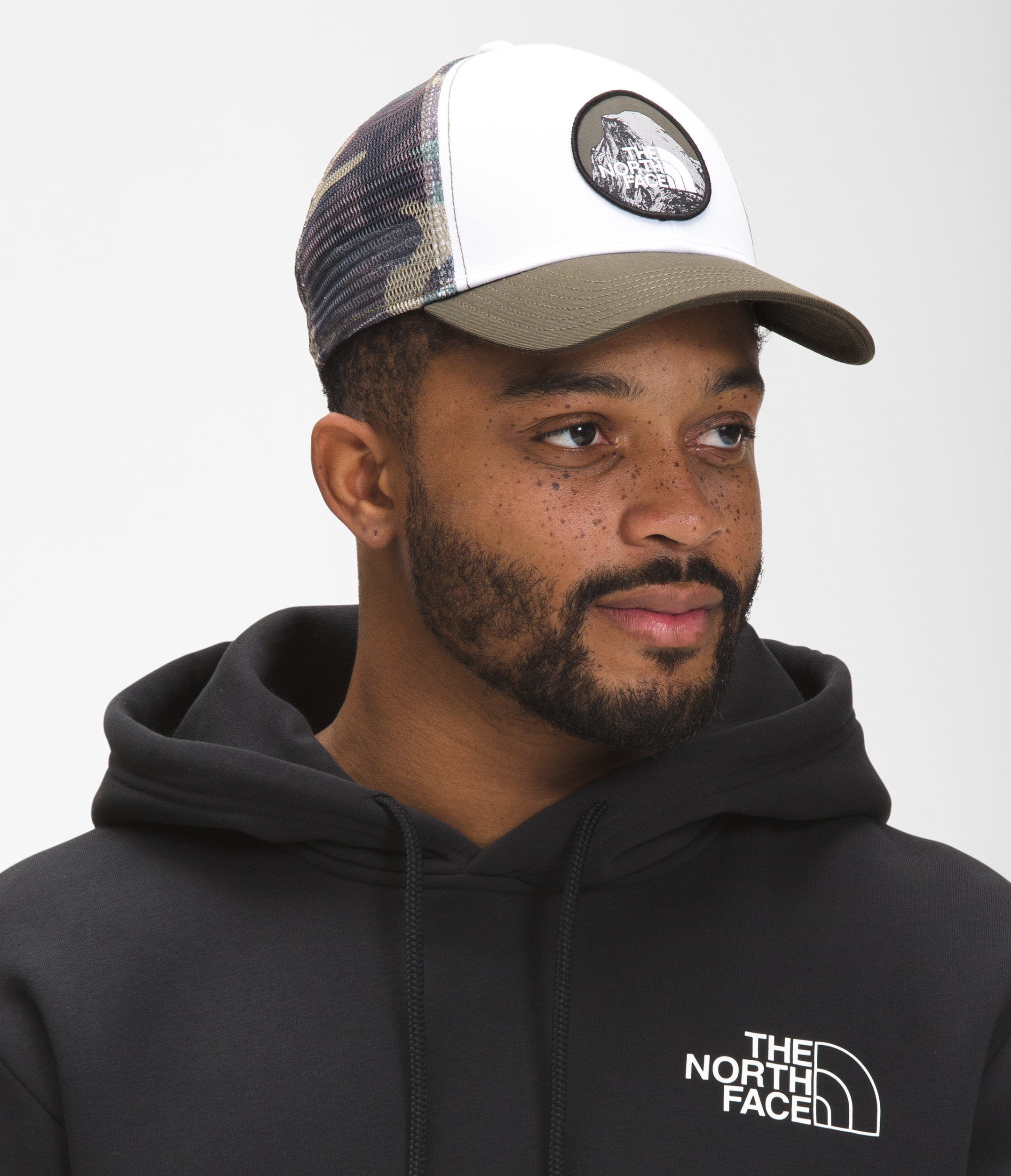 NORTH FACE # MUDDER TRUCKER