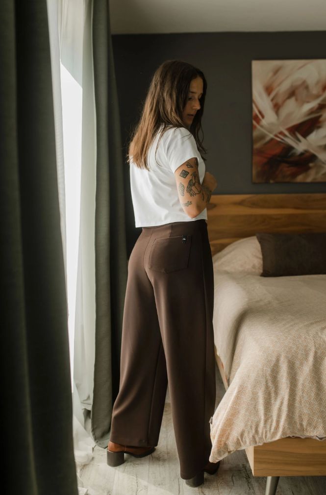 LOUVE # PANTALON À PLIS SCUBA