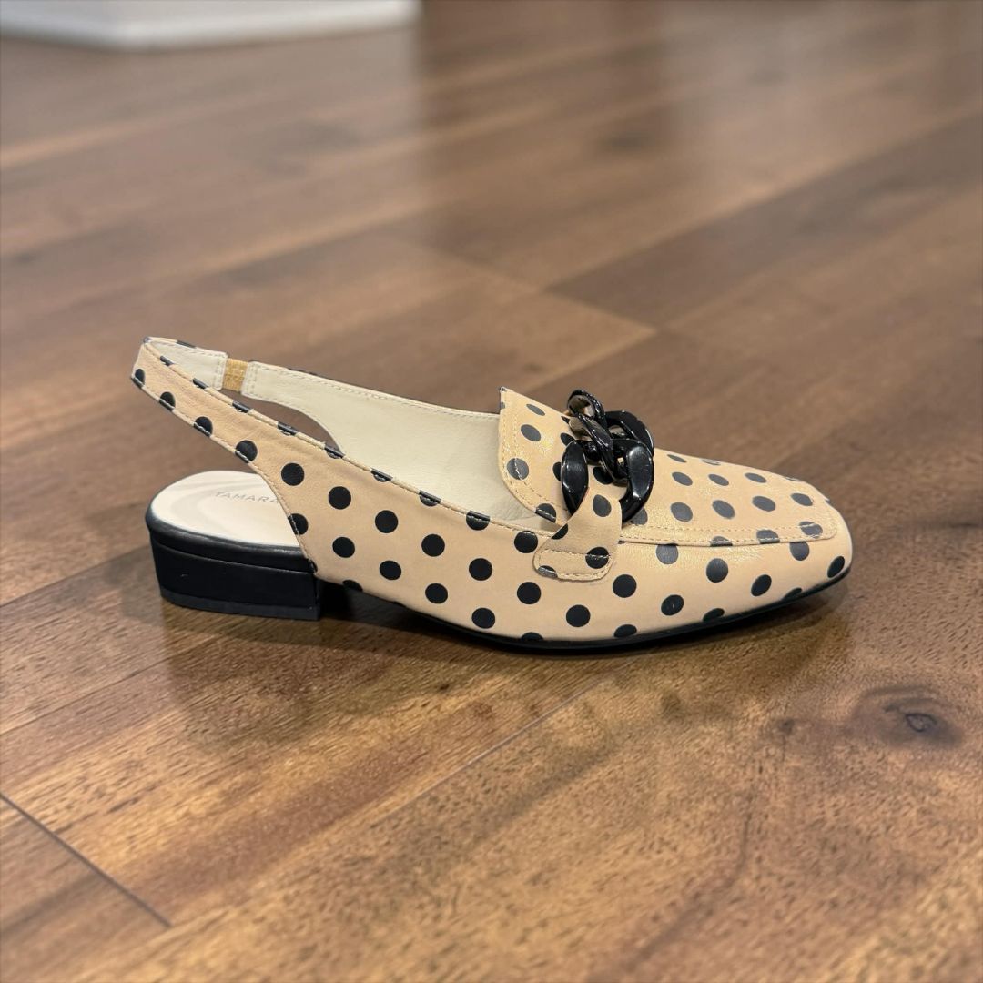 TAMARA # RANDAL CHAMPAGNE/POIS