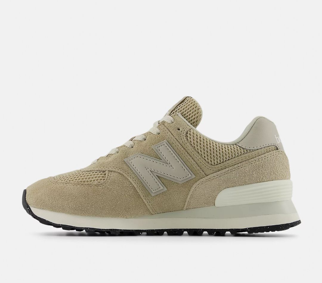 NEW BALANCE # 574 BEIGE