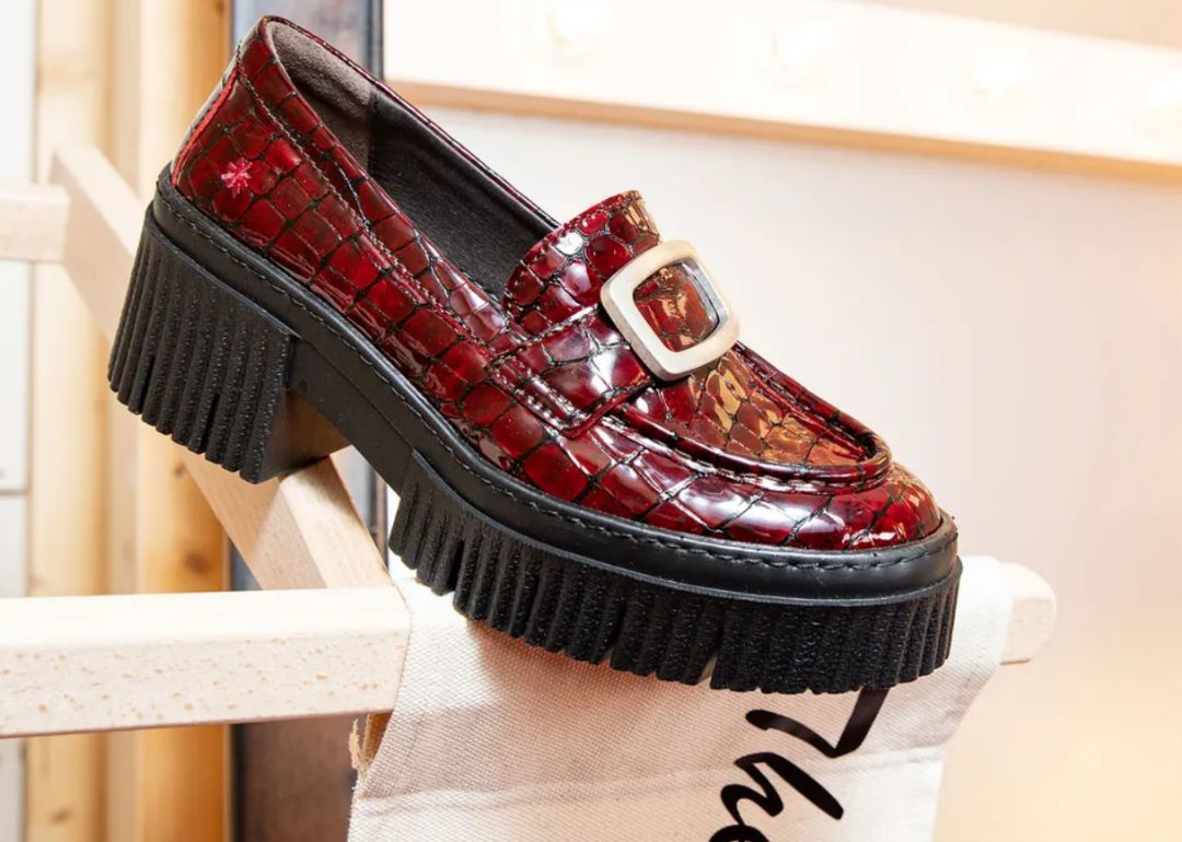 ART # X1372 CROCO BORDEAUX